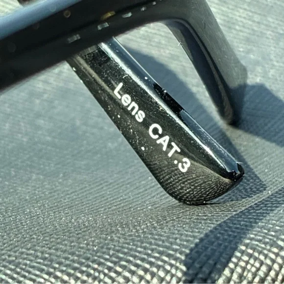 QUAY AUSTRALIA "Vivienne" Aviator Sunglasses (black/smoke)  Men’s frames only - Picture 9 of 12